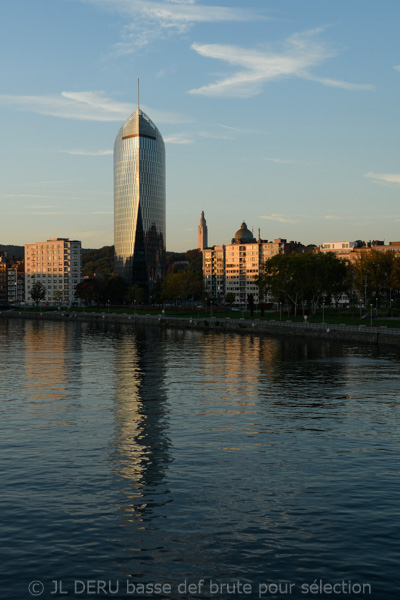 tour des finances à Liège